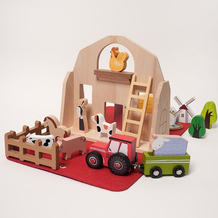 Elvella Traveling Farm